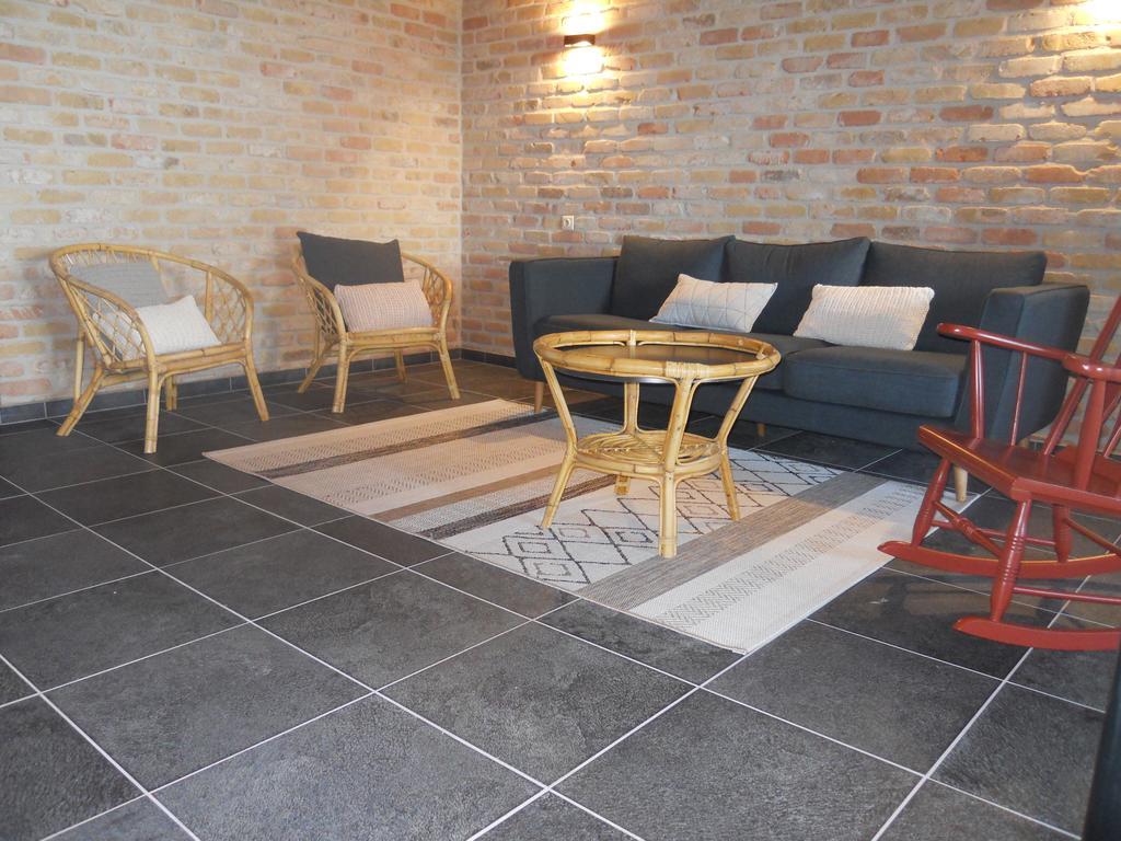 Tannine Et Cuisine Jabbeke (West-Flanders) Exterior foto